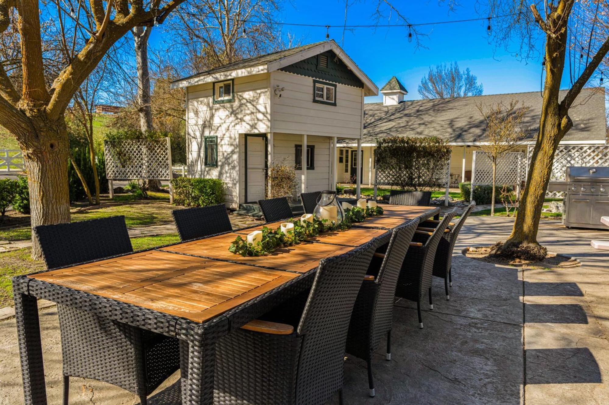Victorian Manor In Paso Robles Wine Country Pool Hot Tub Firepit Tennis Court Sleeps 28 Exterior foto